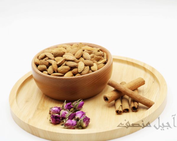بادام خام متوسط ایرانی