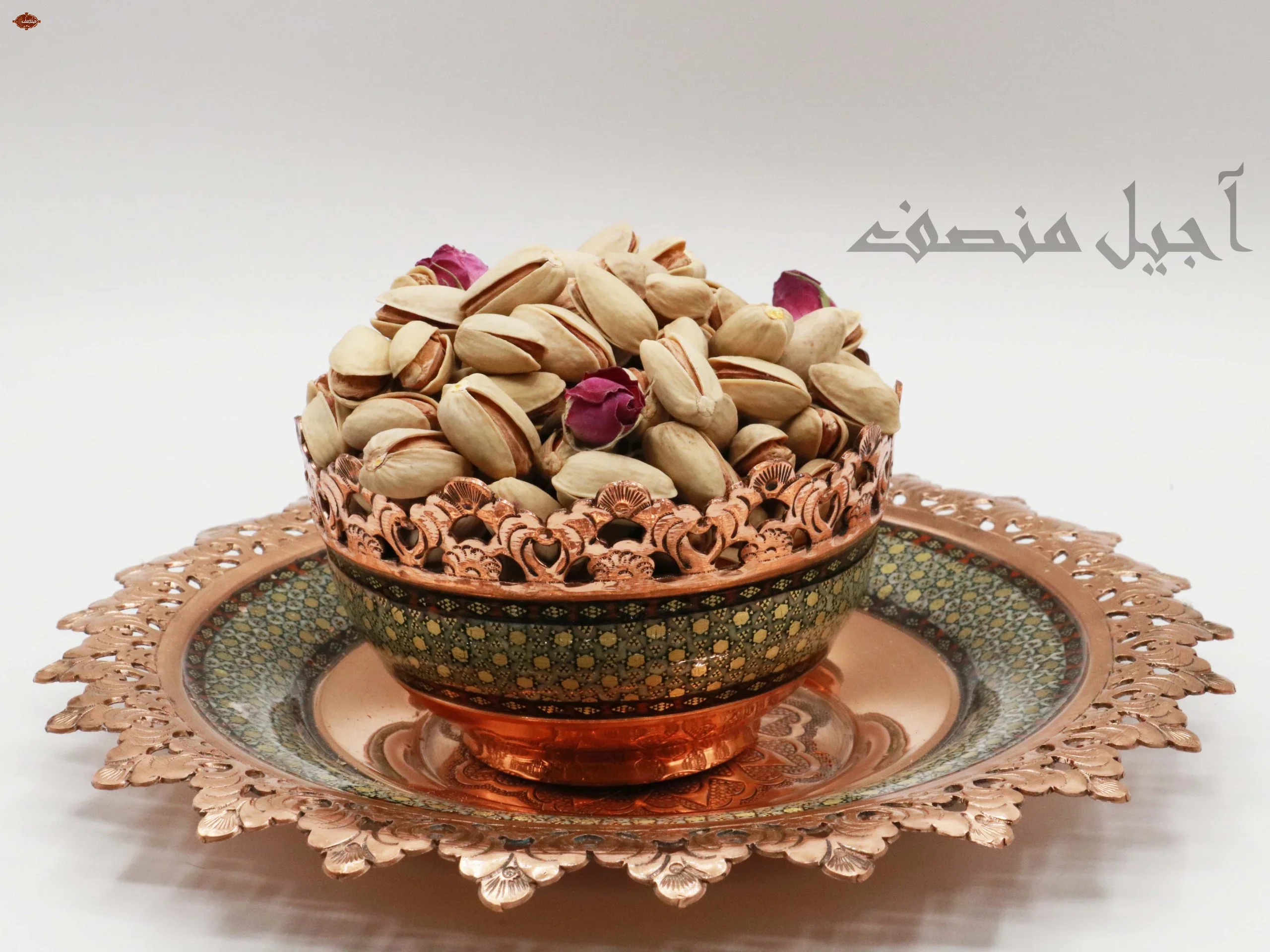 پسته اکبری خام