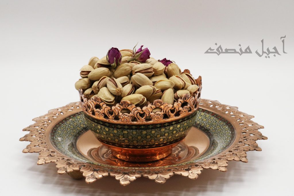 پسته اکبری دو اتشه