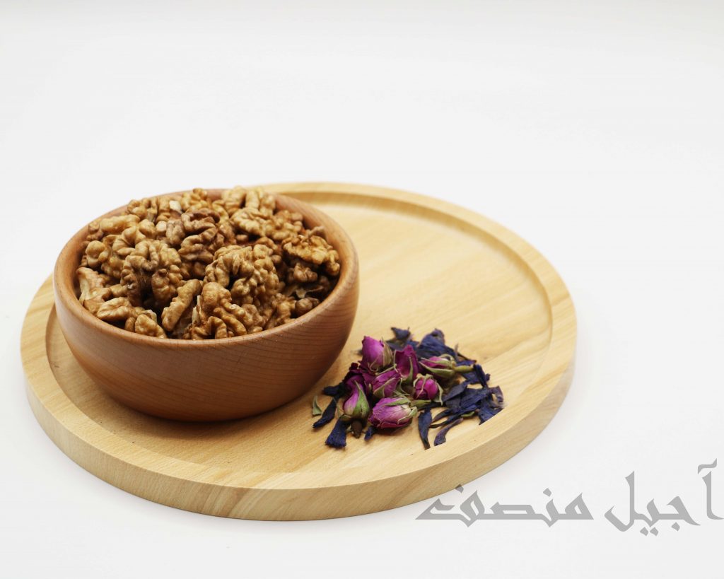 گردو دستچین تویسرکان