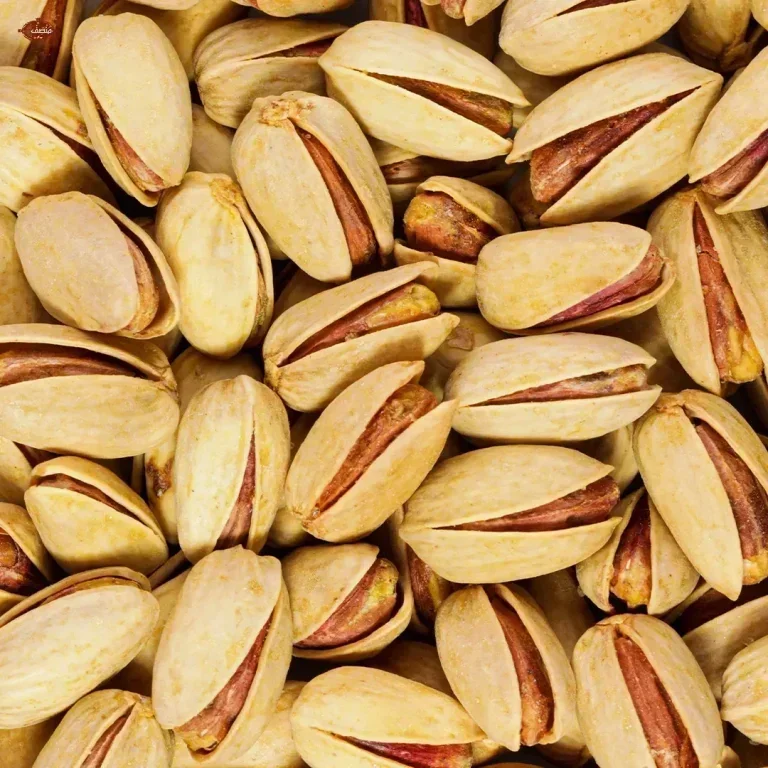 پسته احمدآقایی