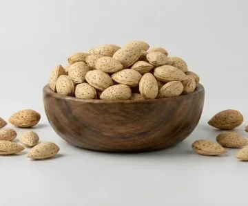 بادام محب اصفهان خام